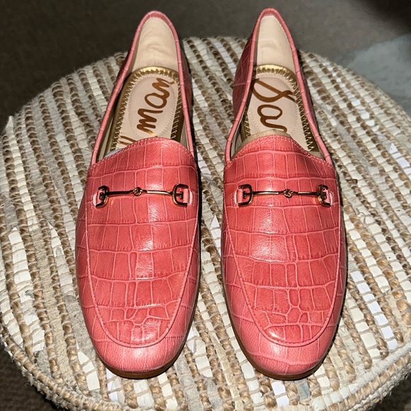 NEW Sam Edelman Loraine Loafer Pink Croc - Picture 1 of 5